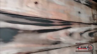 Espiando a mi vecina &sol; Spying mainly my neighbor