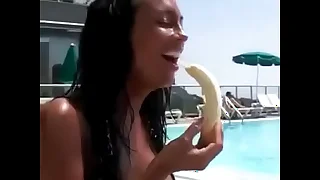 Banana Deepthroat