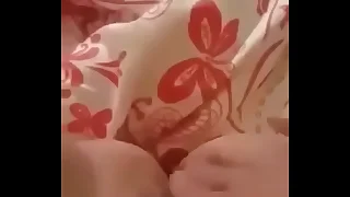 Masturb&aacute;ndose