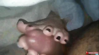 Hang on footjob cuming in make an issue of webcam